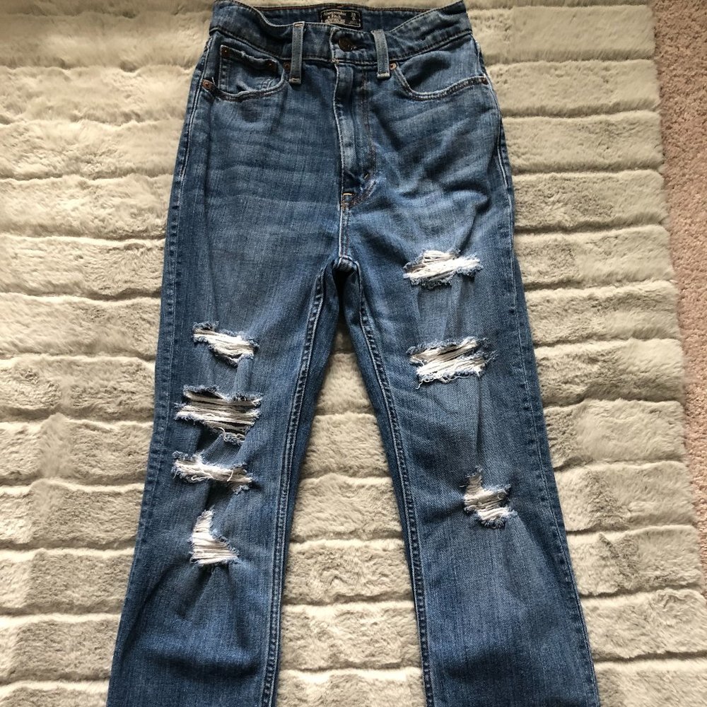 ABERCROMBI & FITCH ZOE NATURAL RISE ANKLE STRAIGHT RIPPED JEANS - SIZEN25